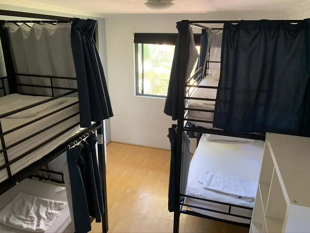 Beach Hostel Mooloolaba
